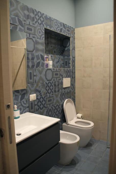 La Casa Di Beba Apartment Bari Bagian luar foto